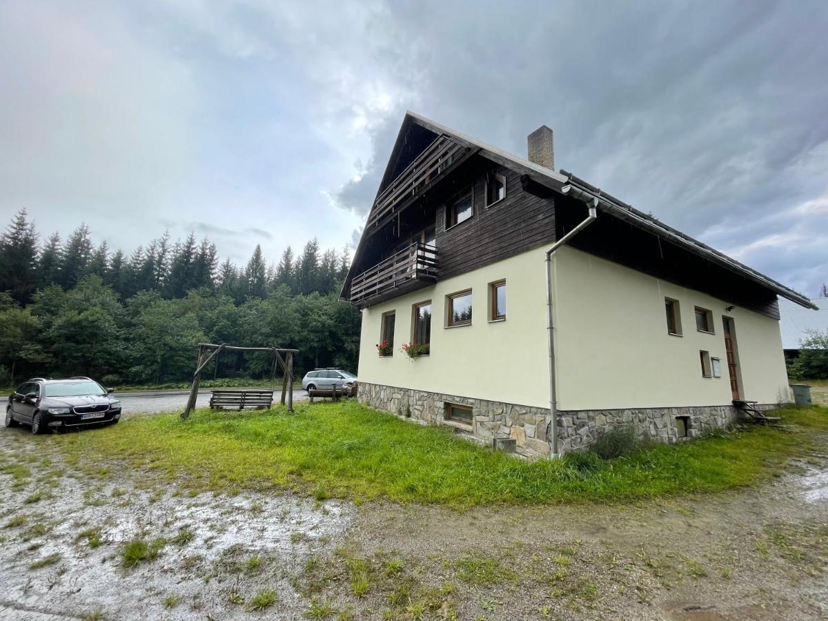 Apartman Na Hranici Oravská Polhora Buitenkant foto